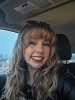 Sitter Profile Image: Cate L.