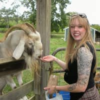 Sitter Profile Image: Cate L.