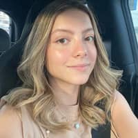 Sitter Profile Image: Daniela M.