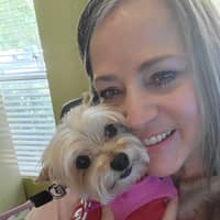 Sitter Profile Image: Eileen M.