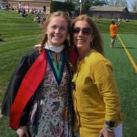 Sitter Profile Image: Victoria P.