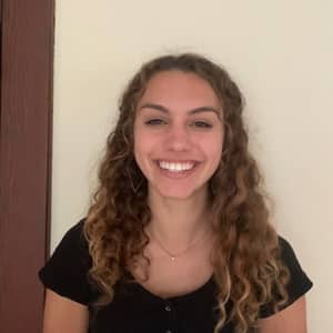 Sitter Profile Image: Annie D.