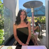 Sitter Profile Image: Liliana C.