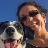 Sitter Profile Image: Debra E.