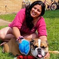 Sitter Profile Image: Erika R.