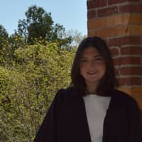 Sitter Profile Image: Olivia D.