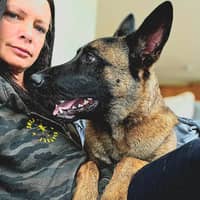 Sitter Profile Image: Lori V.