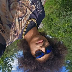 Sitter Profile Image: Aaron B.