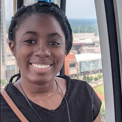 Sitter Profile Image: Thaila D.