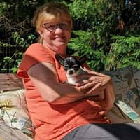 Sitter Profile Image: Alice D.