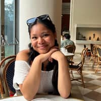 Sitter Profile Image: Emily R.