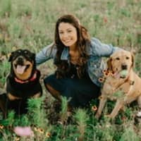 Sitter Profile Image: Tia R.