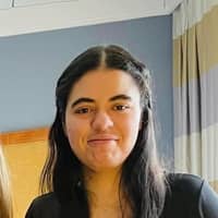 Sitter Profile Image: Kylie F.