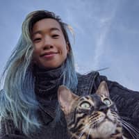 Sitter Profile Image: Thuy T.