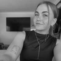 Sitter Profile Image: Kenzie T.