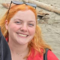 Sitter Profile Image: Rebeckah L.