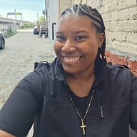 Sitter Profile Image: Ardelia C.