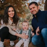 Sitter Profile Image: Emily & Josh B.