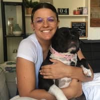 Sitter Profile Image: Julia G.