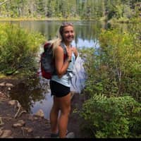 Sitter Profile Image: Hayley T.