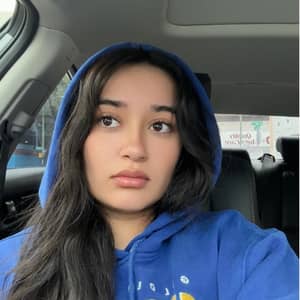 Sitter Profile Image: Angela E.