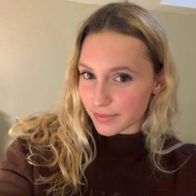 Photo de profil du pet sitter : Ambre V.