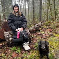 Sitter Profile Image: Ashley E.