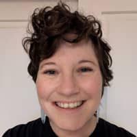 Sitter Profile Image: Alice A.