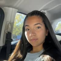 Sitter Profile Image: Flora H.