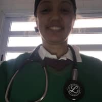 Sitter Profile Image: Milene D.