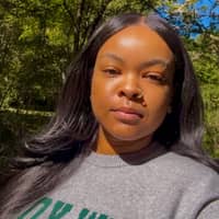 Sitter Profile Image: Mialani R.