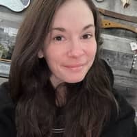 Sitter Profile Image: Rosemarie F.