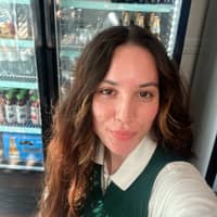 Sitter Profile Image: Angelina D.