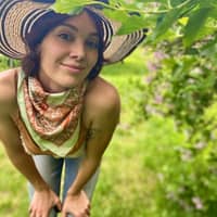 Sitter Profile Image: Alison L.