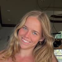 Sitter Profile Image: Cady H.