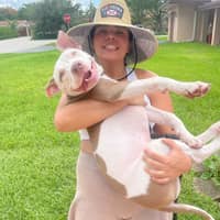 Sitter Profile Image: Gabriela M.