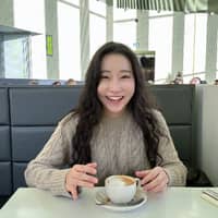 Sitter Profile Image: Eun J.