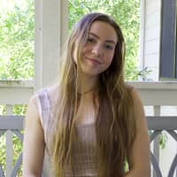 Sitter Profile Image: Mikayla W.