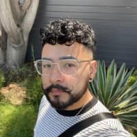 Sitter Profile Image: Beymar B.