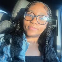 Sitter Profile Image: Queniece E.