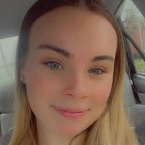 Sitter Profile Image: Christina C.