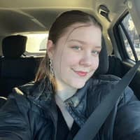 Sitter Profile Image: Cecilia U.