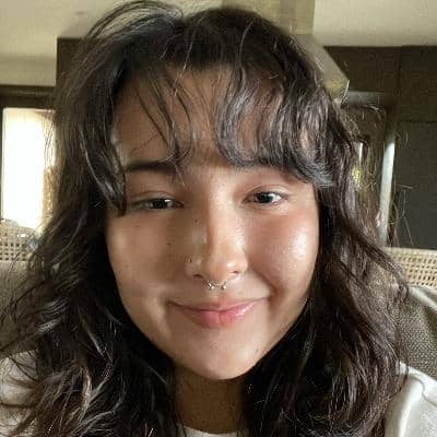 Sitter Profile Image: Lotus L.