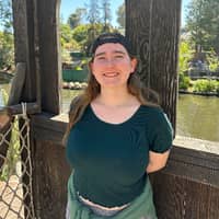 Sitter Profile Image: Elizabeth R.