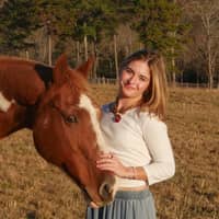 Sitter Profile Image: Ava C.