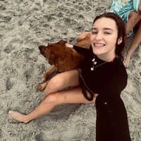 Sitter Profile Image: Madelyn Q.