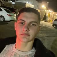 Sitter Profile Image: Dmitrii R.