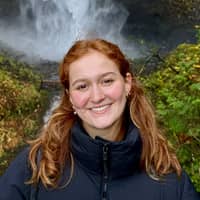 Sitter Profile Image: Anika M.