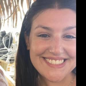 Sitter Profile Image: Nicole D.