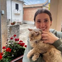 Sitter Profile Image: Rebecca F.